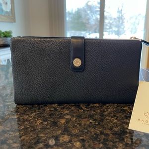 NWT Radley London bifold wallet.